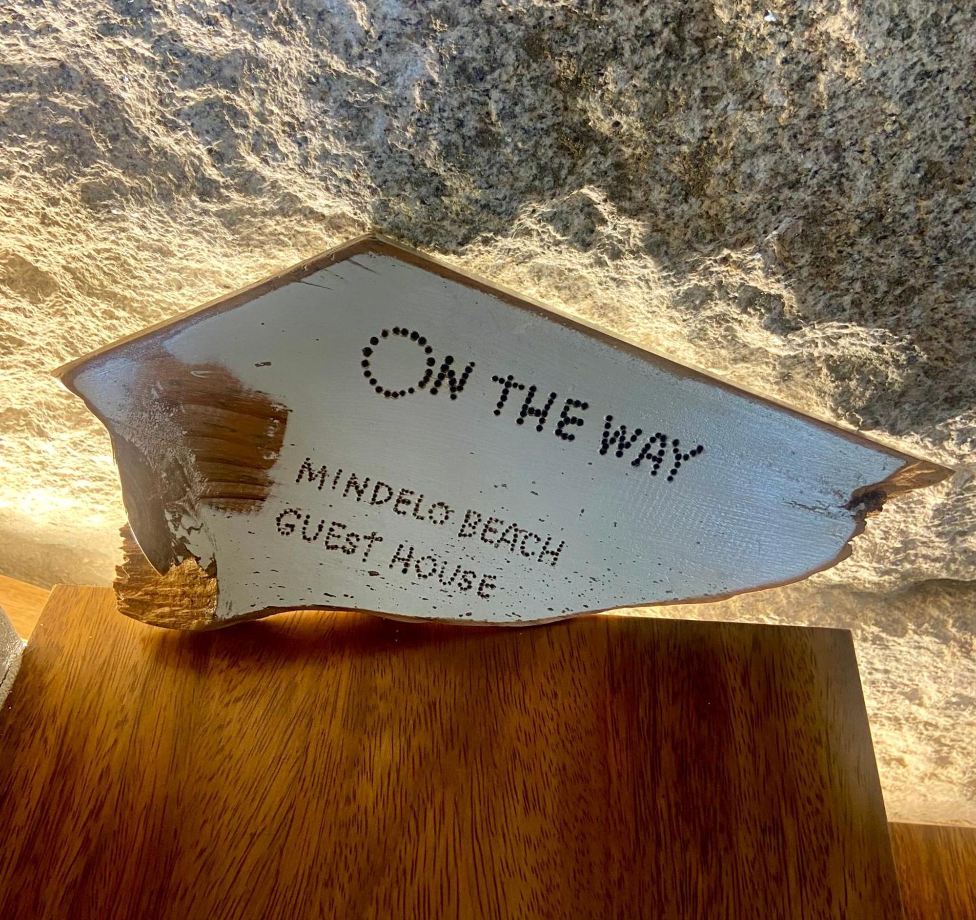 On The Way - Mindelo Beach/Guest House ภายนอก รูปภาพ